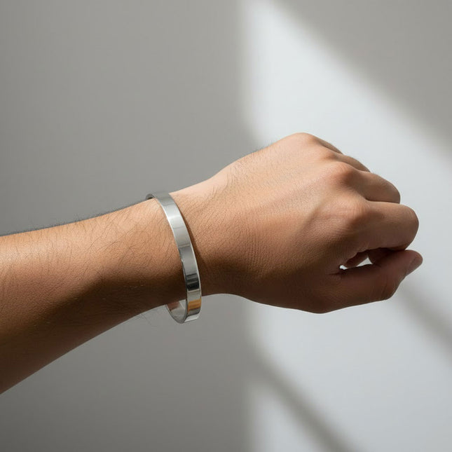 Minimal andriko gynaikeio vraxioli layering