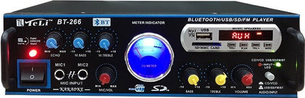 Μπροστινός πίνακας ενισχυτή karaoke BT-266 με εισόδους μικροφώνων, ρυθμίσεις ήχου, USB, SD και οθόνη αναπαραγωγής.